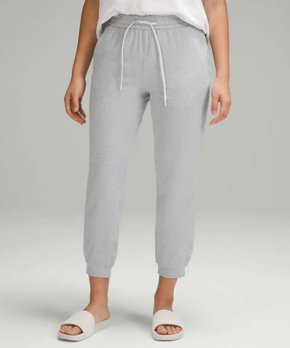 Lululemon Soft Jersey Classic Fit Mid-Rise Jogger Heathered Grey Size 8